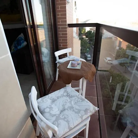 Piso Con Solarium Calahorra Con Solera Parking Privado Gratis * Cordoba