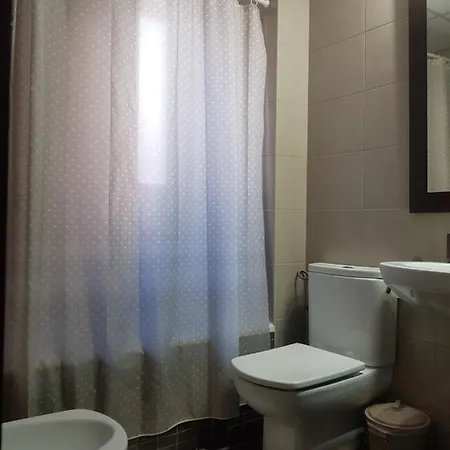 Piso Con Solarium Calahorra Con Solera Parking Privado Gratis * Córdoba